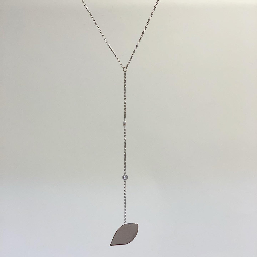 Leaf drop Necklace