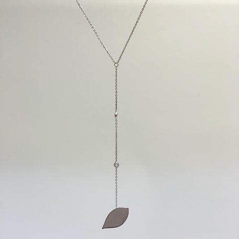 Leaf drop Necklace